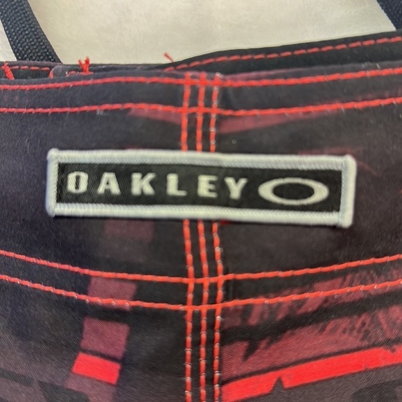 Oakley Vault Exclusive Redline Pleasure Board-shorts Swim NWT Size 31 - Picture 5 of 9